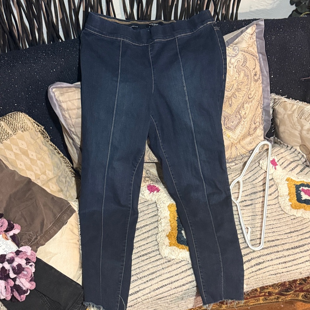 Dark Blue Women’s Pull-On Stretch Jeans